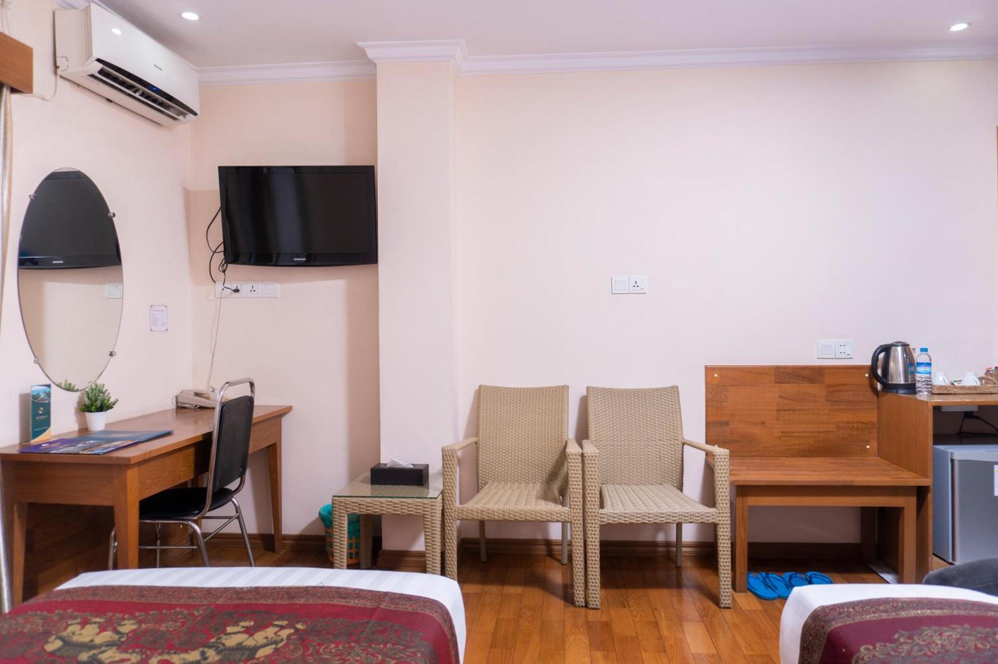 Hotel Sidney Янгон Экстерьер фото