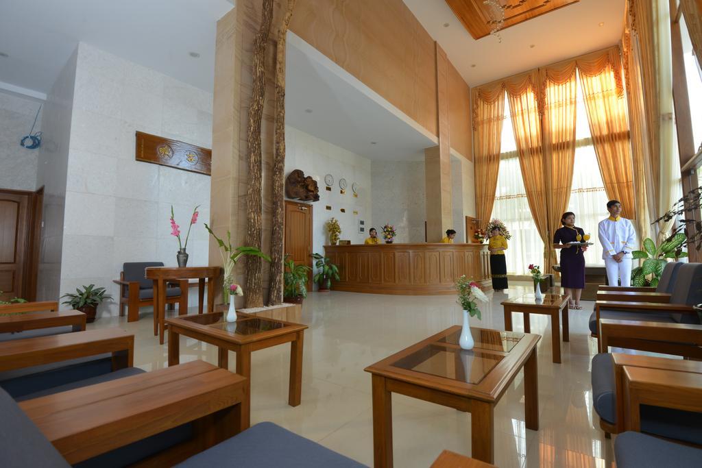 Hotel Sidney Янгон Экстерьер фото