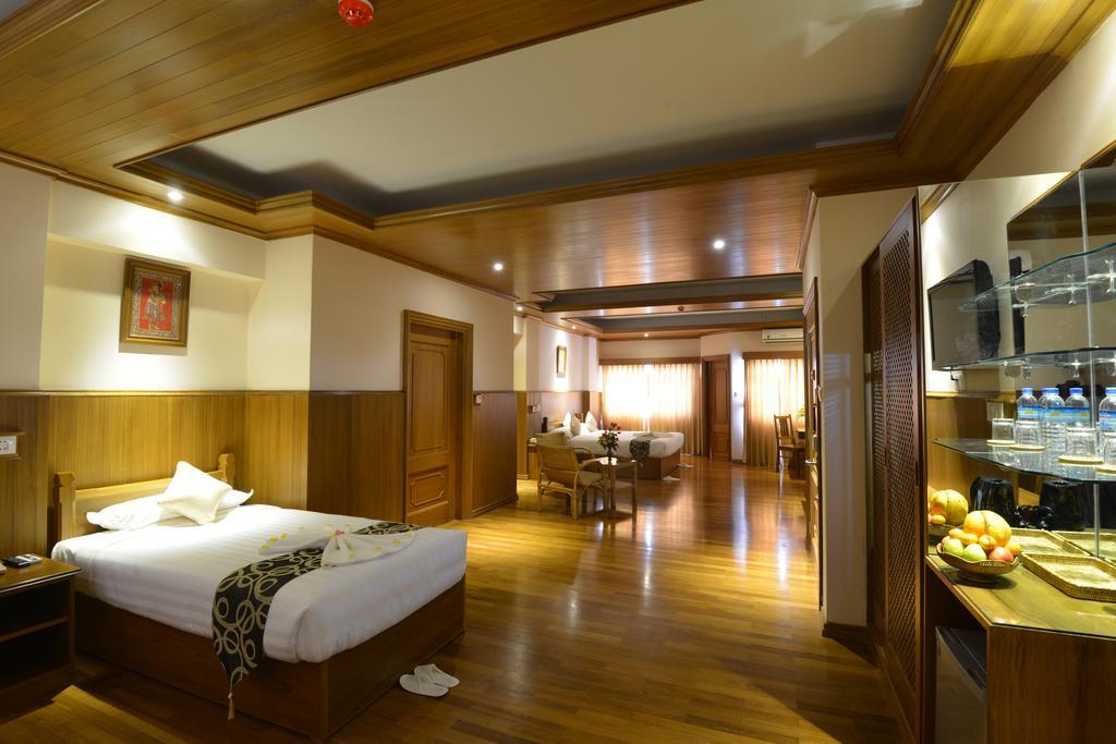 Hotel Sidney Янгон Экстерьер фото